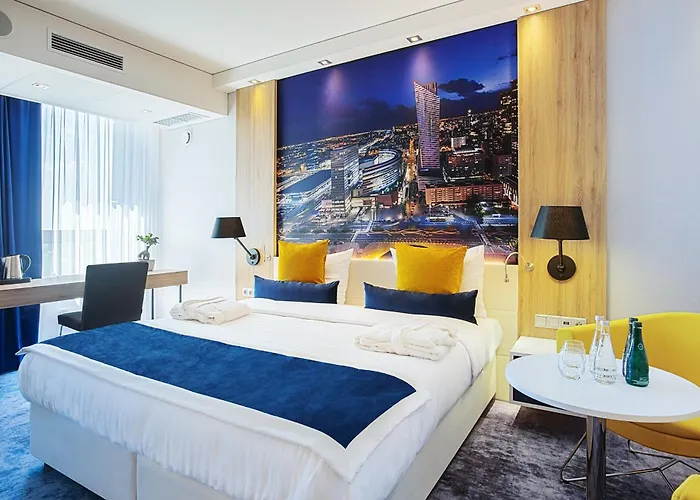 Hotel Golden Tulip Warsaw Airport